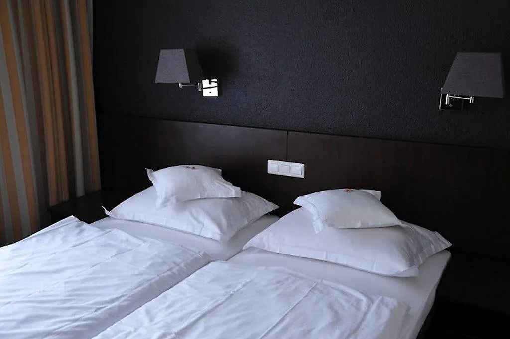 Hotel Lindenhof Düsseldorf 3*,  Németország